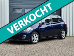 Toyota Auris - 1.8 Full Hybrid Business CLIMA / APK / NAP