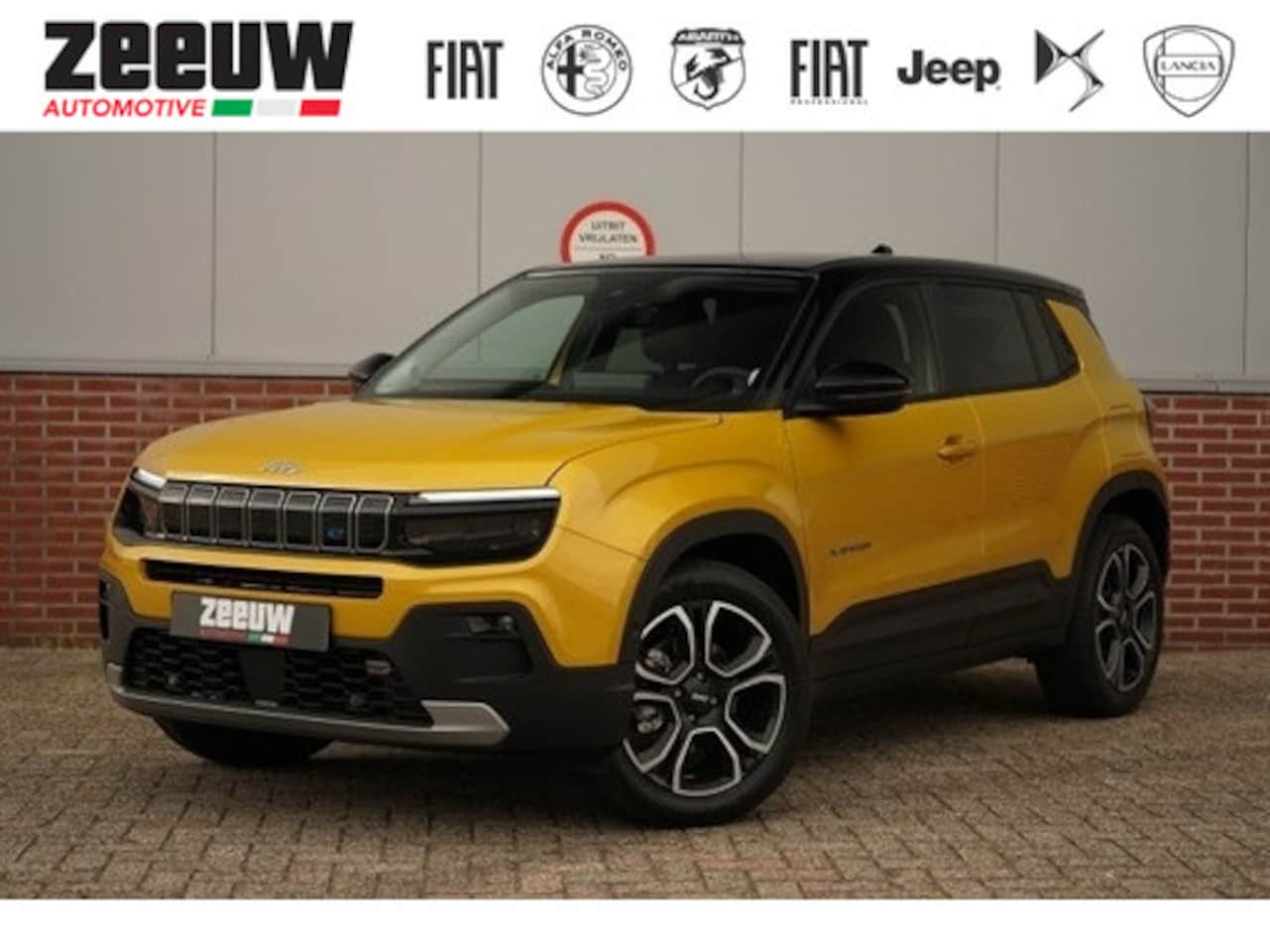 Jeep Avenger - Summit 54kWh | Winter | Carplay | Camera | BTW | 18" - AutoWereld.nl