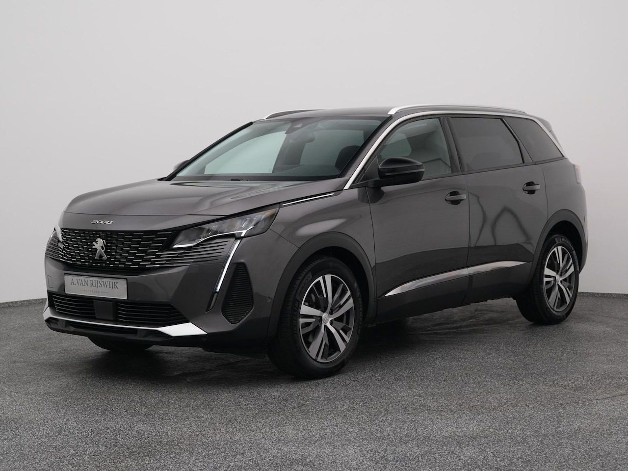 Peugeot 5008 - 1.2 PureTech Allure | CAMERA | KEYLESS - AutoWereld.nl