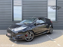 Ford Fiesta - 1.6 ST200 | 200 PK | Stoelverwarming