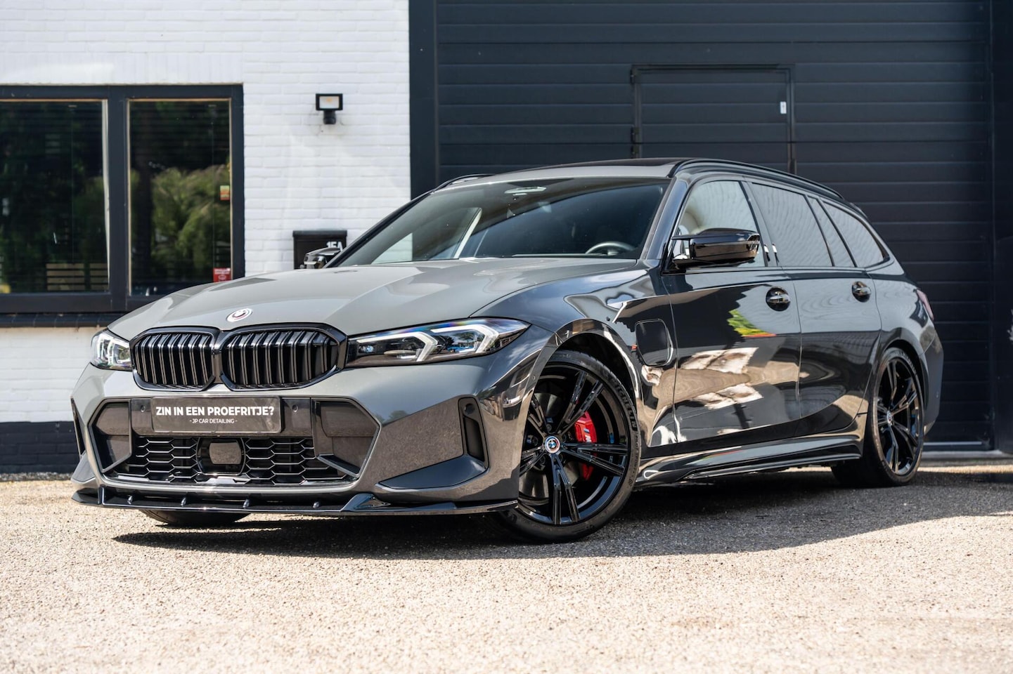 BMW 3-serie Touring - 330e M stoel Pano H&K HUD DravitGrau - AutoWereld.nl