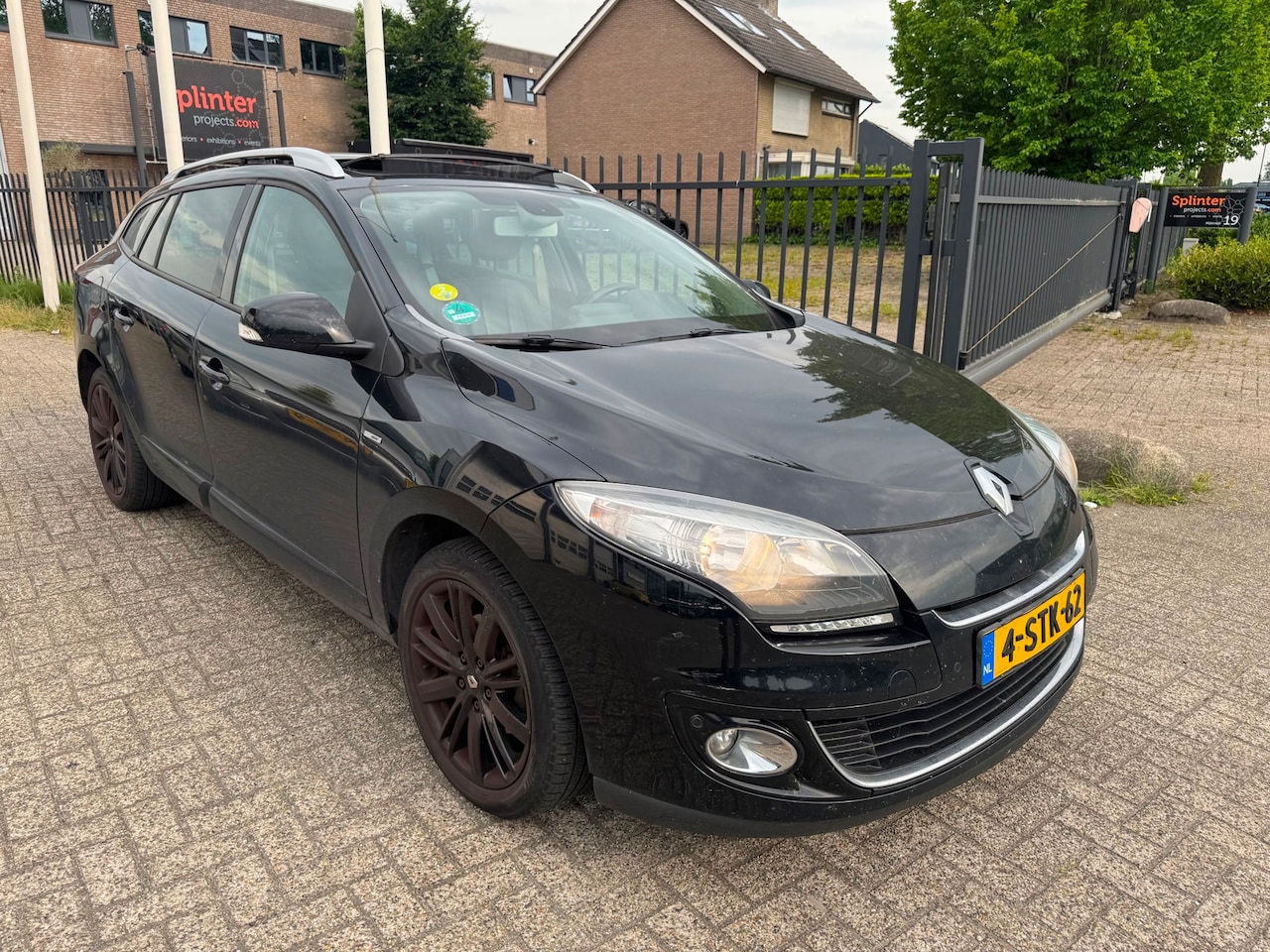Renault Mégane Estate - 1.5 dCi Bose AIRCO, PANORAMADAK - AutoWereld.nl