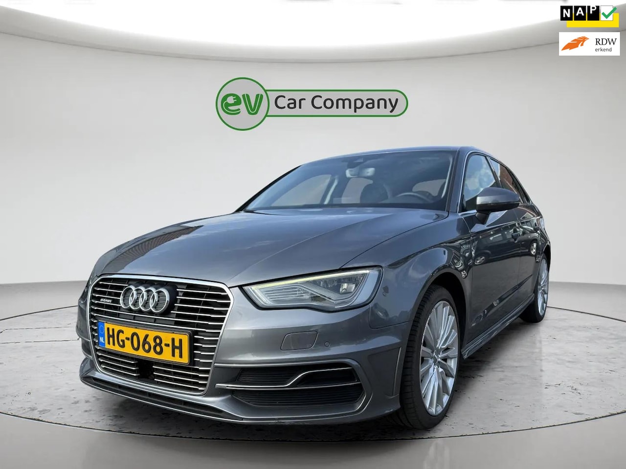 Audi A3 Sportback - 1.4 e-tron PHEV Ambition Pro Line plus | Automaat | Navigatie | Cruise Control | 2e Eigena - AutoWereld.nl