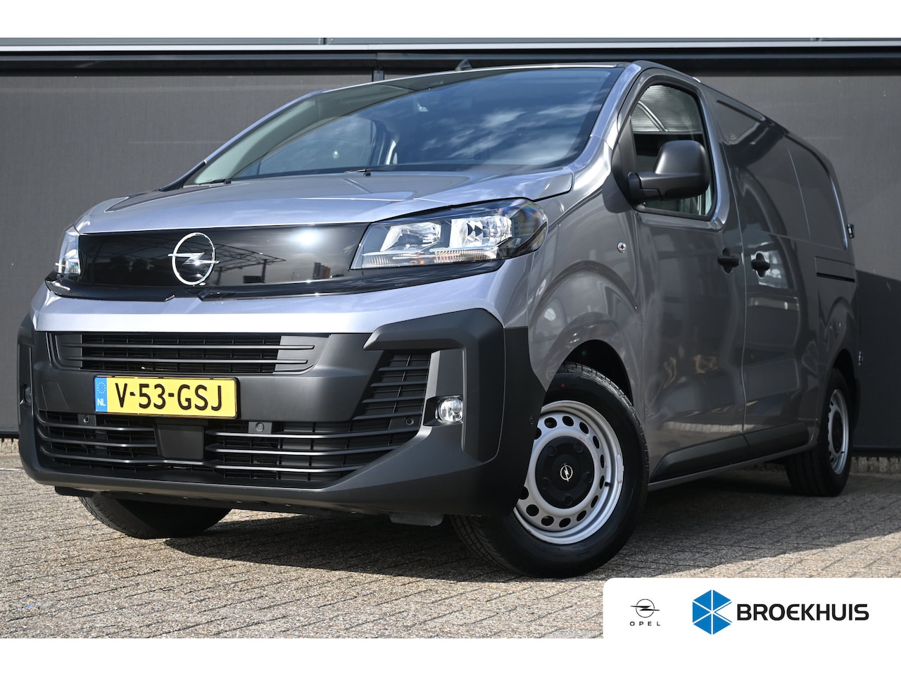 Opel Vivaro - 2.0 Diesel 145 L2 | Betimmering | 2x Schuifdeur | Navigatie | Camera | Digitale Binnenspie - AutoWereld.nl
