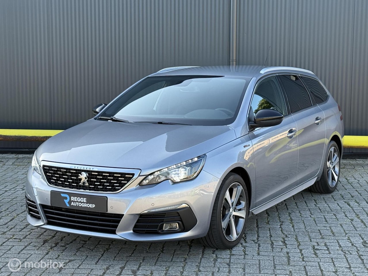 Peugeot 308 SW - 1.6 BlueHDI Blue Lease GT-line EXPORTPRIJS - AutoWereld.nl