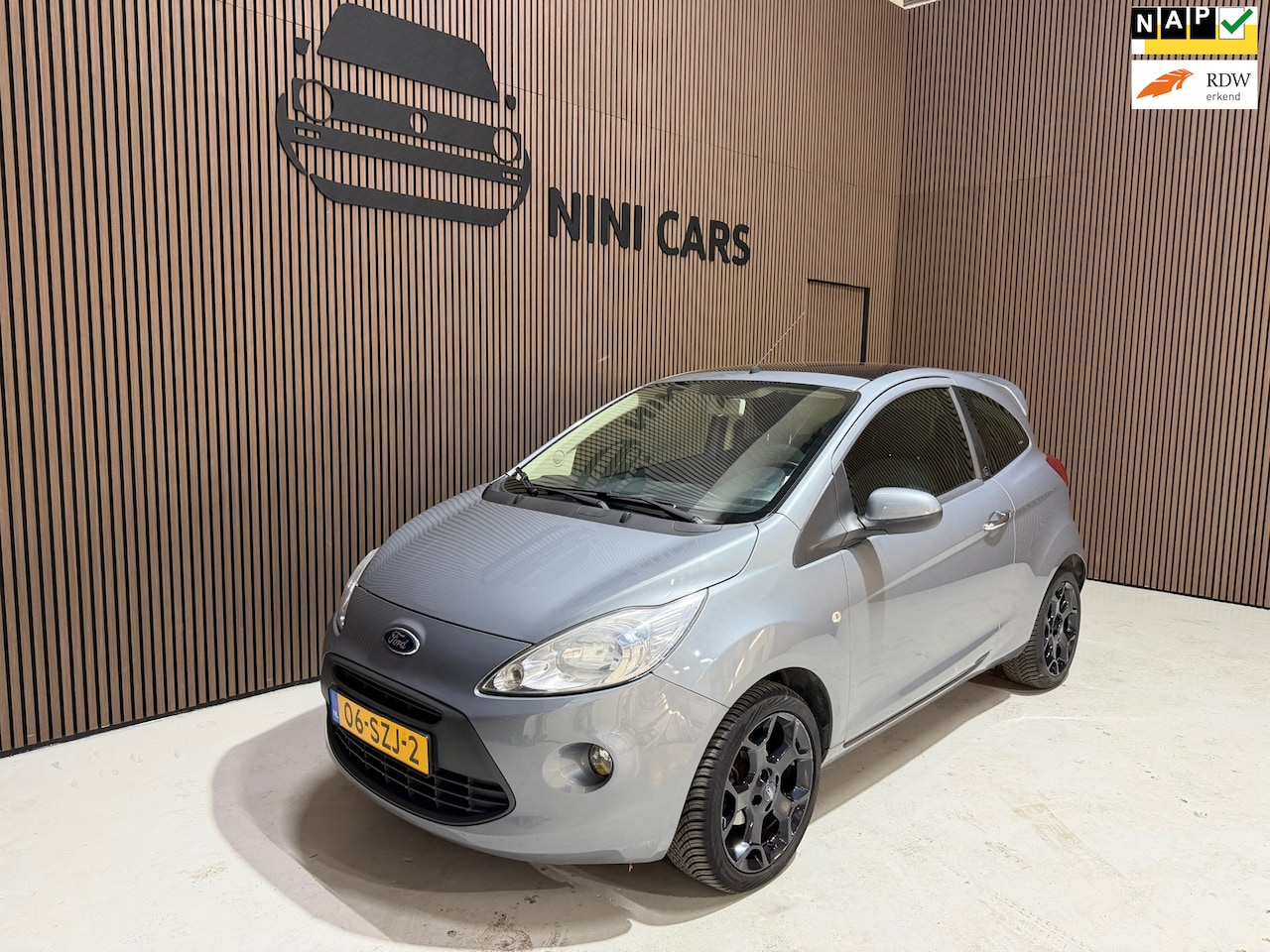 Ford Ka - 1.2 Titanium X start/stop/Pano/pdc/Clima/stuurwielbed - AutoWereld.nl