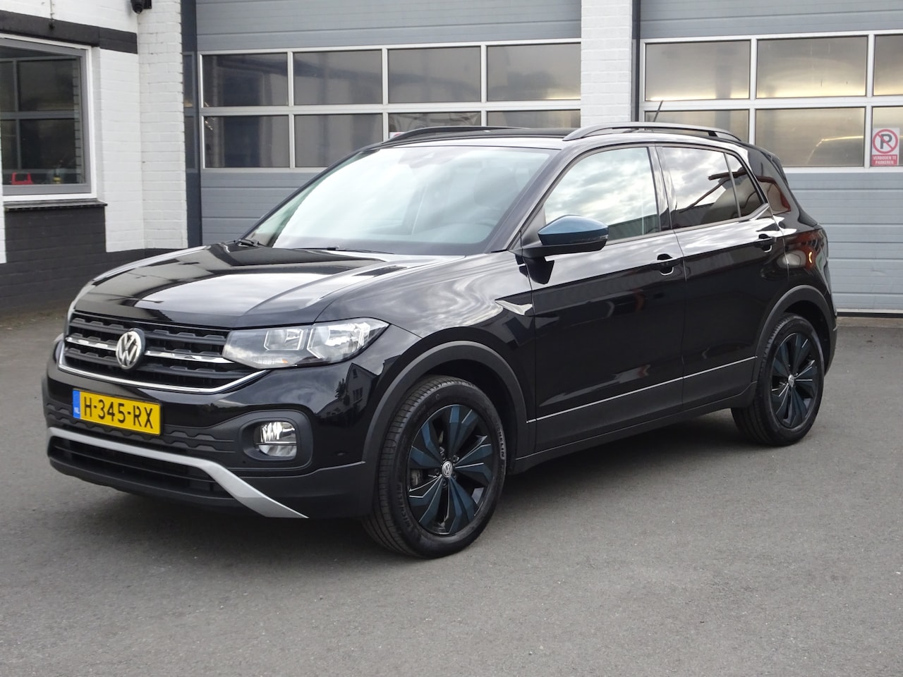 Volkswagen T-Cross - 1.0 TSI Life Airco, apple-carplay, licht metalen velgen, 115 pk, enz. - AutoWereld.nl