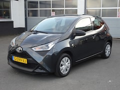 Toyota Aygo - 1.0 VVT-i x-fun Airco, elektrische ramen, centrale vergrendeling, enz