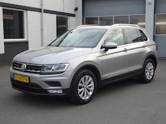 Volkswagen Tiguan - 1.4 TSI Comfortline Automatische airco, panorama dak, stoelverwarming, navigatie, led verl