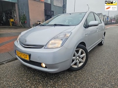 Toyota Prius - 1.5 VVT-i Business Edition GARANTIE Technische Top staat