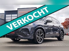 Volkswagen Tiguan - 1.5 eTSI R-Line Edition | 360 camera | Massage | Stuurwiel Verwarming | IQ Light | NIEUW