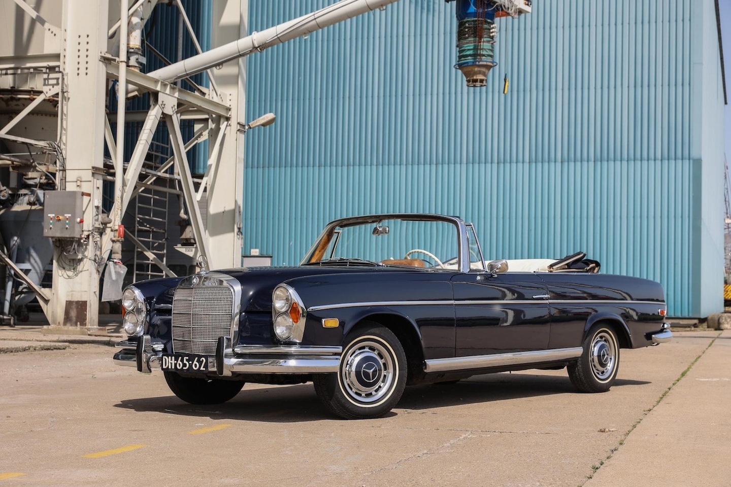 Mercedes-Benz 220 - SE Cabriolet W111 - AutoWereld.nl