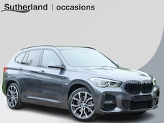 BMW X1 - xDrive25e M-sport | PHEV | M pakket | Keyless entry | Camera | Elektrische stoelen met geh