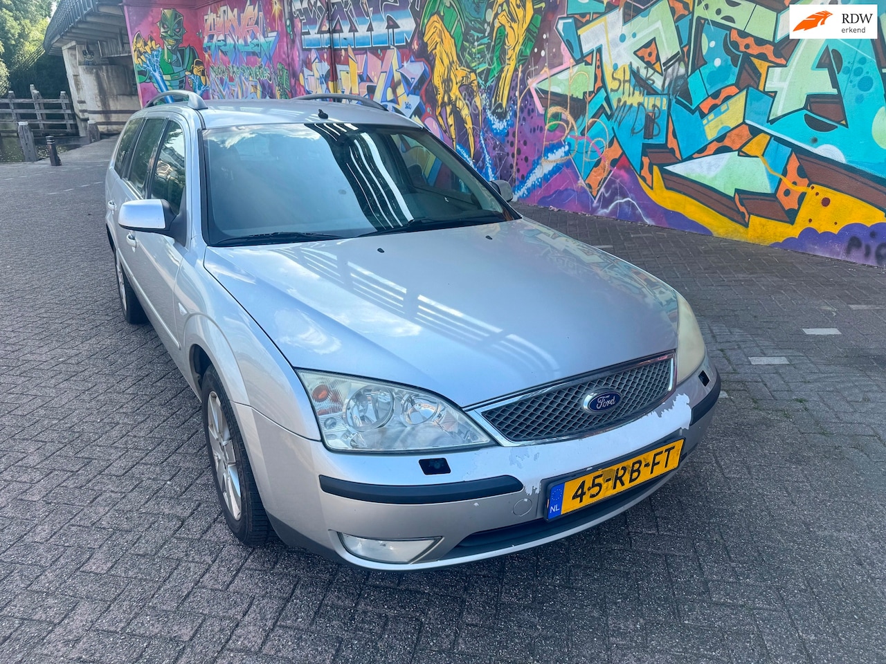 Ford Mondeo Wagon - 1.8-16V Futura airco navigatie apk februari 2027. Rijd goed inruil koopje - AutoWereld.nl