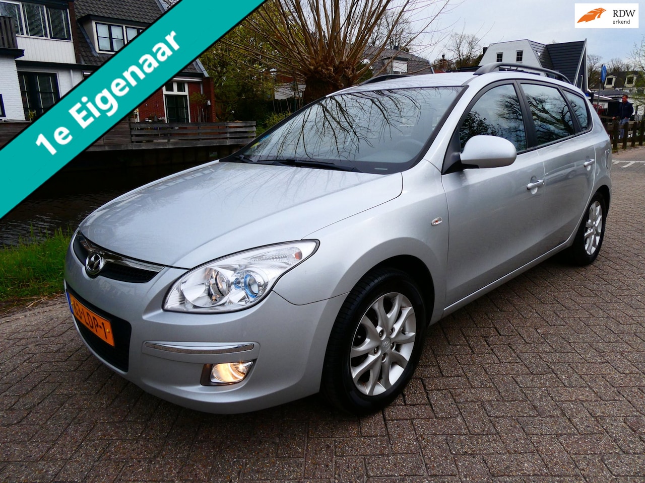 Hyundai i30 CW - 1.6i Dynamic 127pk Automaat 1e eig. Clima Trekhaak 1200kg. - AutoWereld.nl