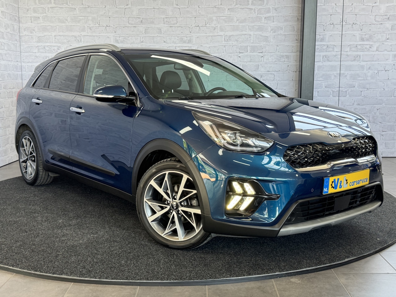 Kia Niro - 1.6 GDi Hybrid ExecutiveLine Pano Stoelkoel-verw Leder JBL ACC Lane Assist - AutoWereld.nl