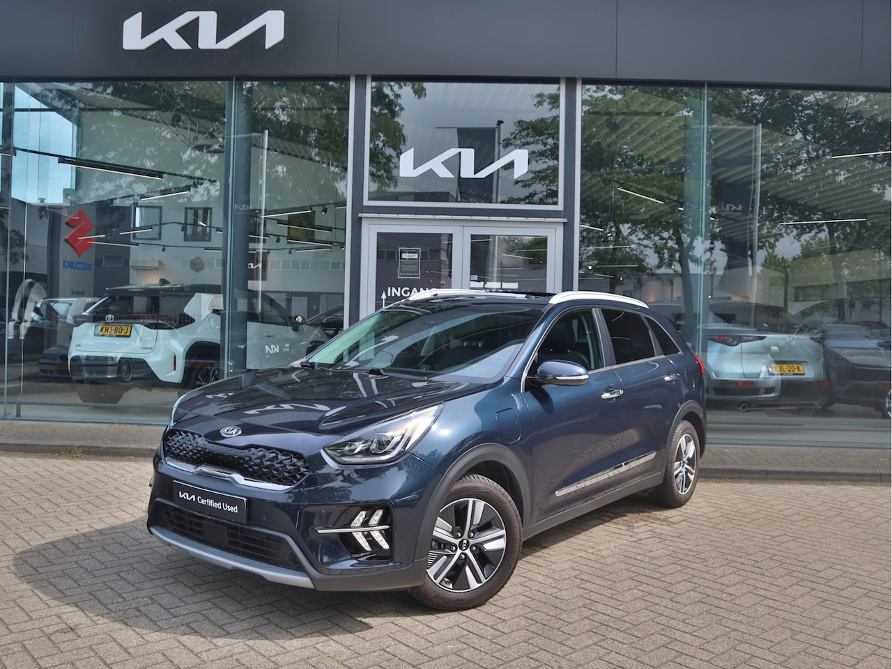 Kia Niro - 1.6 GDi PHEV Plug-In-Hybrid ExecutiveLine 10.463km! | Camera | Stoelverwarming/Verkoeling - AutoWereld.nl