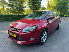 Ford Focus - 1.6 EcoBoost First Edition 150pk Thaak/Navi/Halfleer/APK/Nette staat