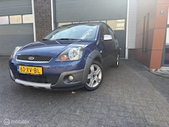 Ford Fiesta - 1.4-16V cross road