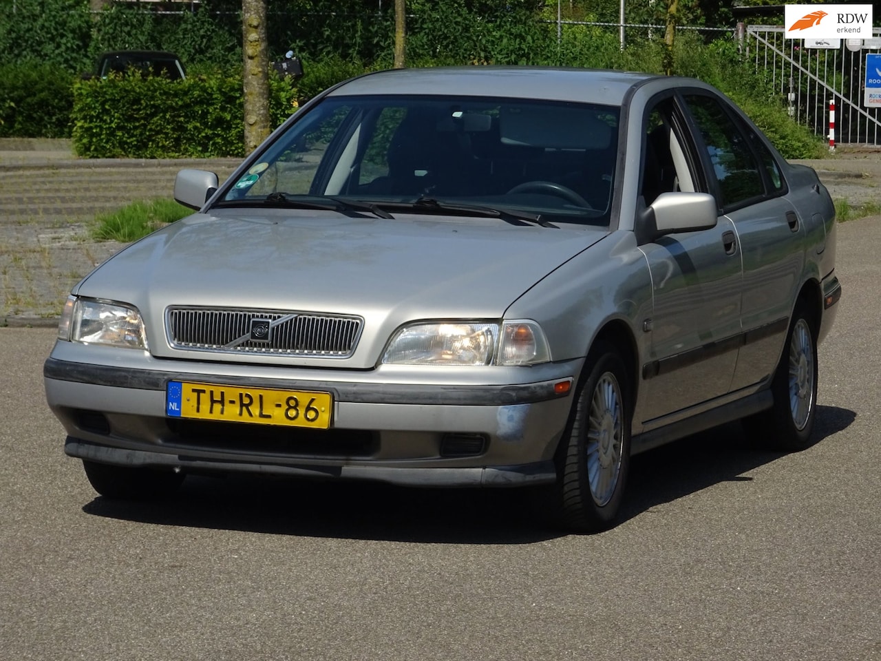 Volvo S40 - 1.8 Luxury AUTOMAAT LEER/AIRCO/APK 06-2027 - AutoWereld.nl