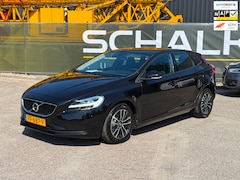Volvo V40 - 2.0 D2 Nordic+|NAP|Trekhaak|Nette auto|Nieuwe APK