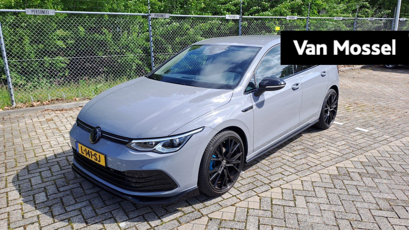 Volkswagen Golf - 1.5 TSI Style | Adaptive Cruise | Achteruitrijcamera | Memory | Massage | Bodykit | 19" | - AutoWereld.nl