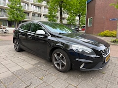 Volvo V40 - 2.0 D2 Summum Business Euro 6 Black Edition