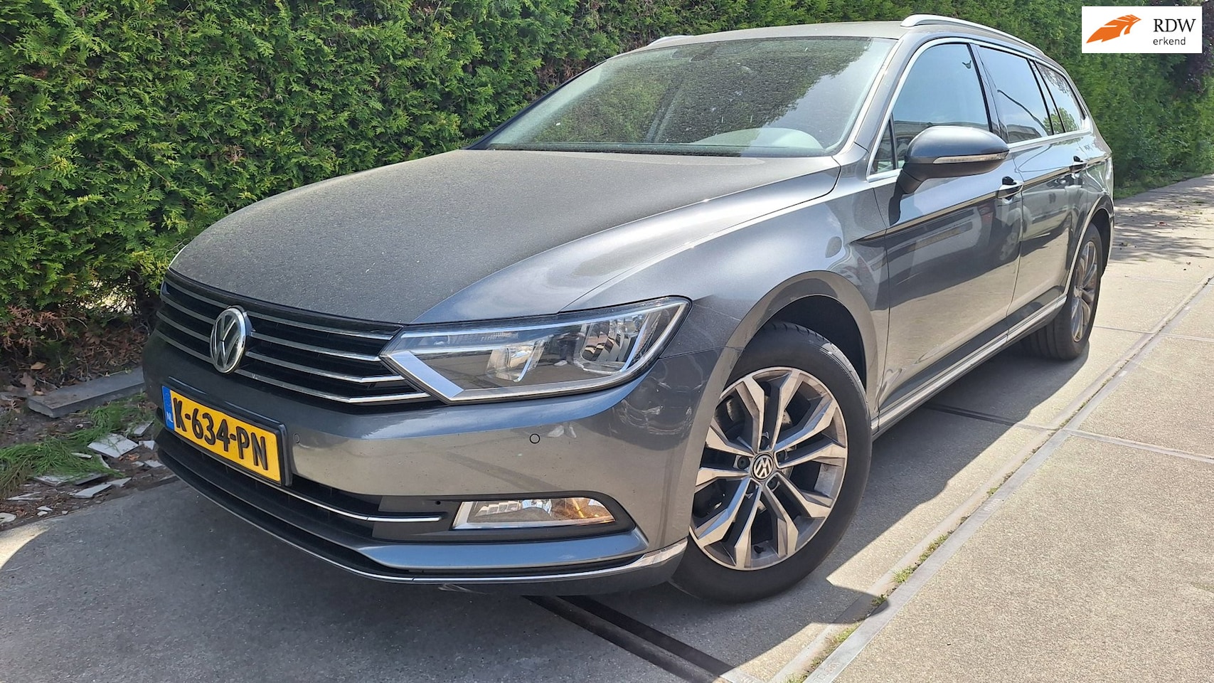 Volkswagen Passat Variant - 1.6 TDI Highline 1.6 TDI Highline - AutoWereld.nl