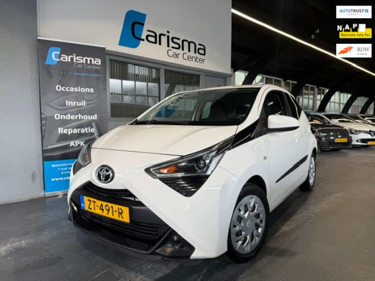 Toyota Aygo - 1.0 VVT-i x-play limited Carplay|Cruise|Camera - AutoWereld.nl