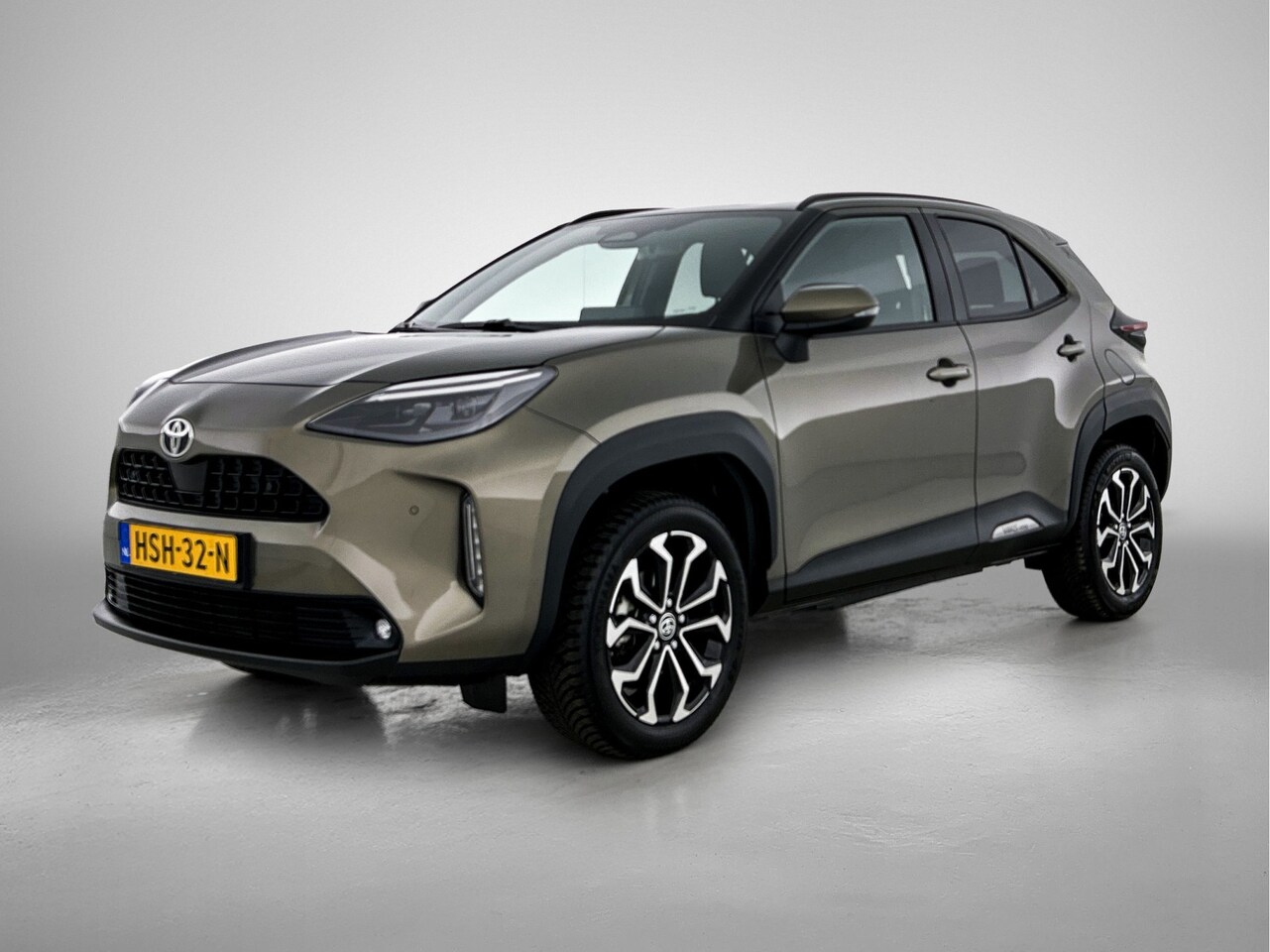 Toyota Yaris Cross - Hybrid 115 Dynamic Comfort Pack | Parkeersensoren | Stoelverwarming | - AutoWereld.nl
