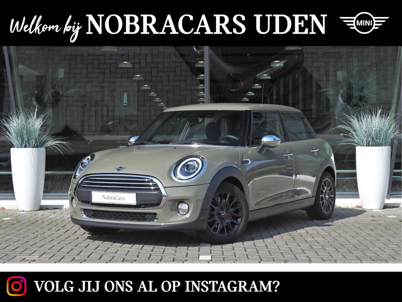 MINI One - Hatchback Salt Automaat / Comfort Access / Harman-Kardon / LED / 16" LM Victory Spoke zwar - AutoWereld.nl