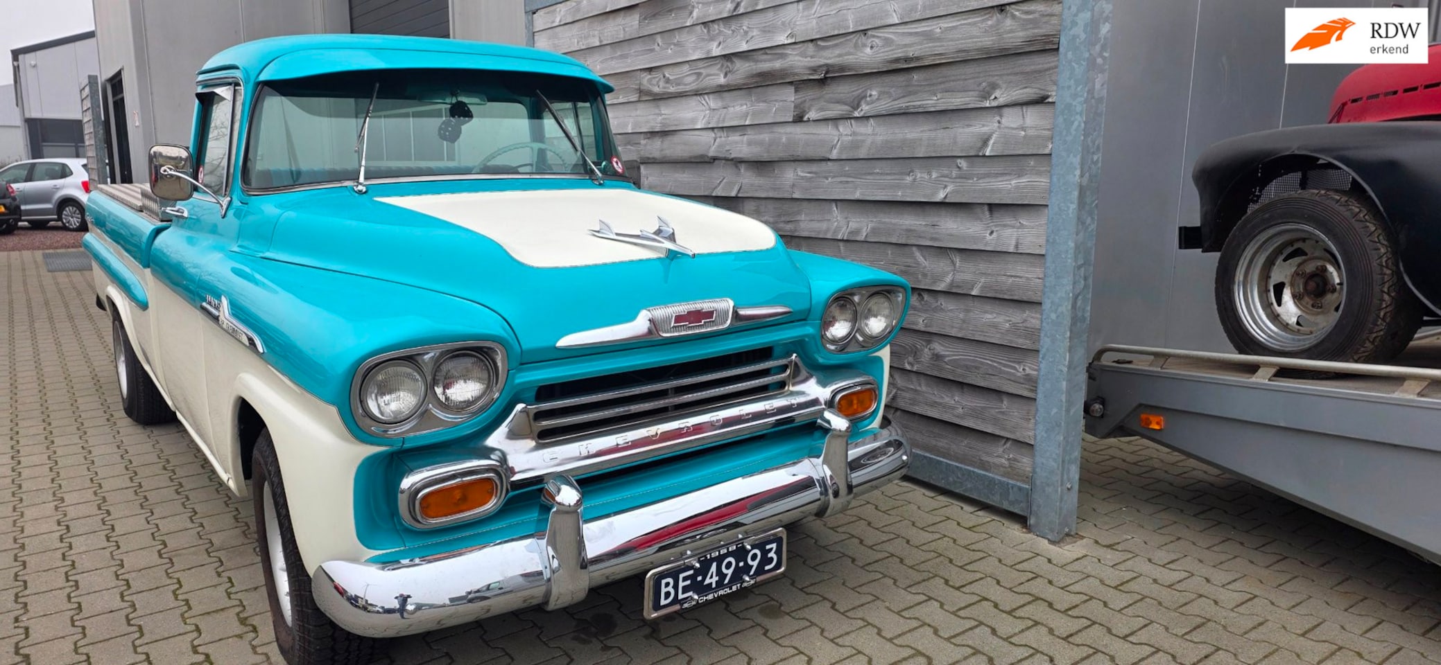 Chevrolet Apache - 32 - AutoWereld.nl