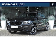 BMW X3 - xDrive20i High Executive M Sport Automaat / Trekhaak / Panoramadak / Sportstoelen / Comfor