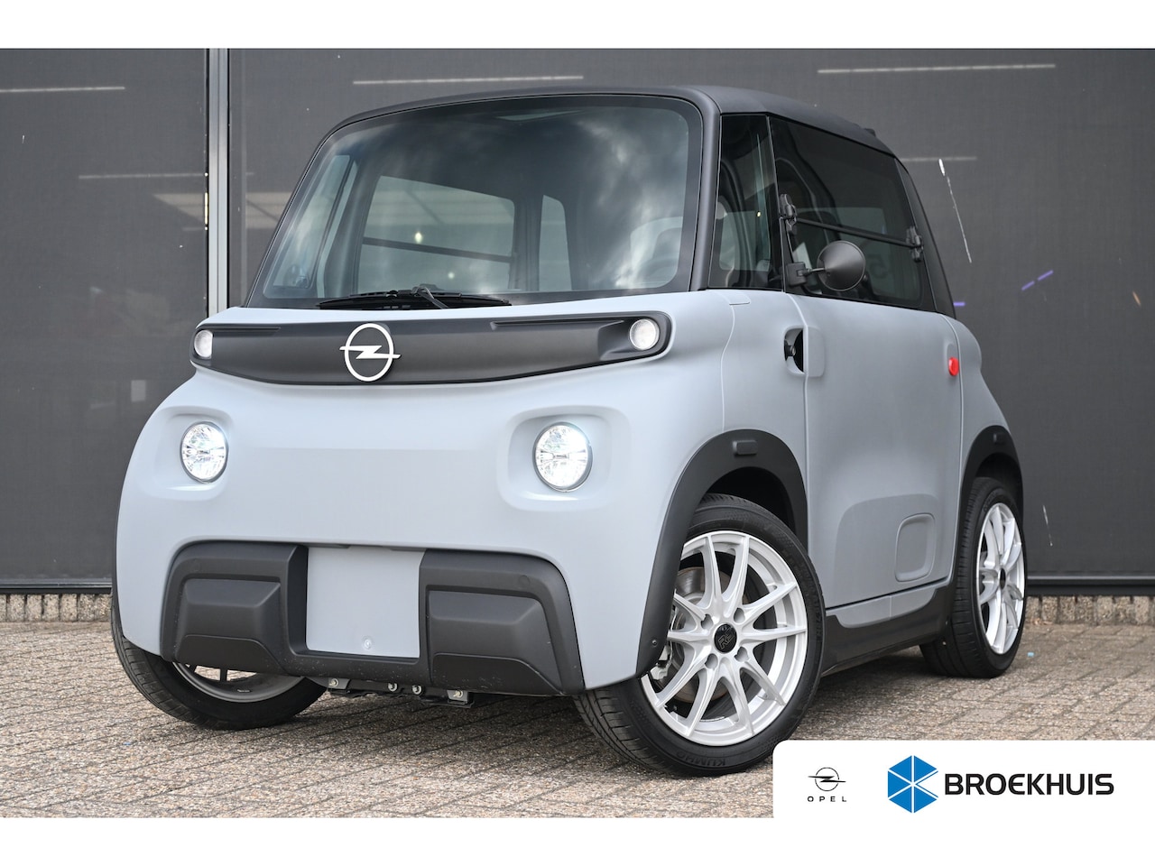 Opel Rocks-e - Brommobiel Tekno Direct Leverbaar! | 15"LMV | Spoiler | Panoramadak | Full-LED | !! - AutoWereld.nl