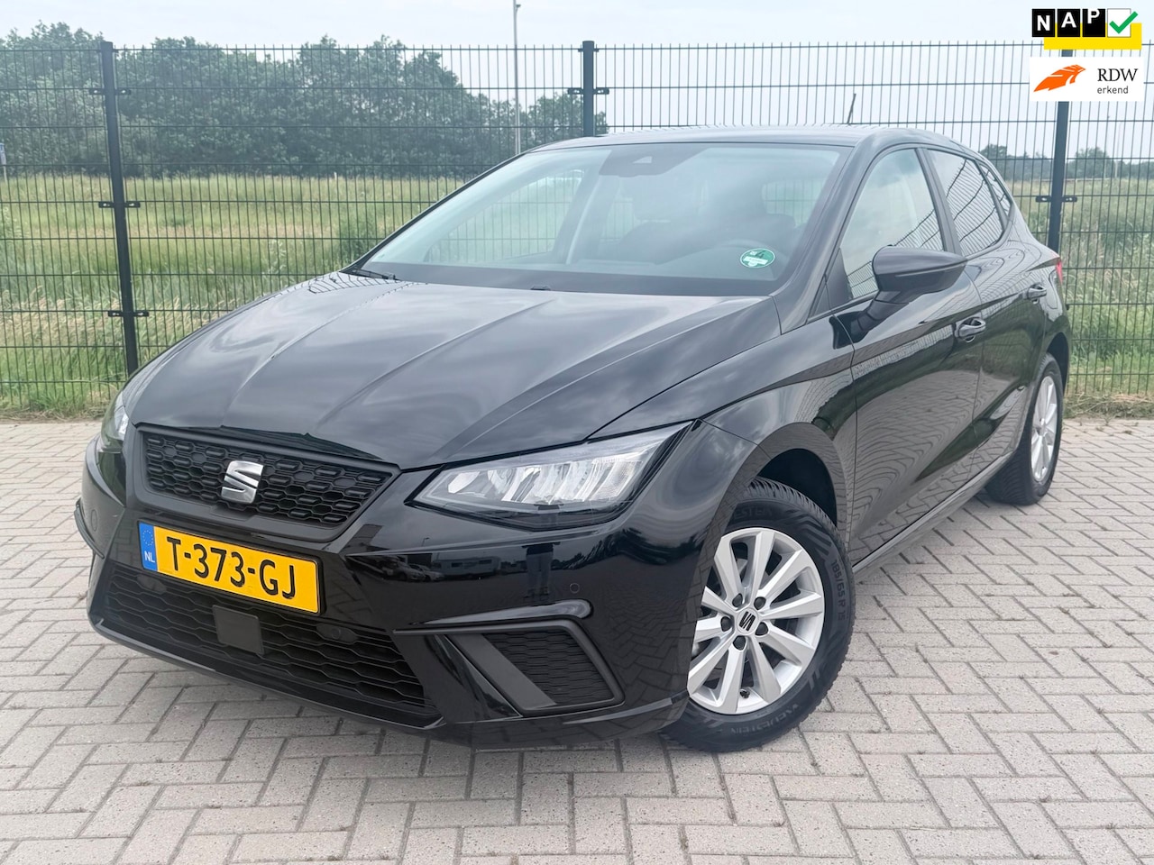 SEAT Ibiza - 1.0 EcoTSI Style Business Connect | Camera | Carplay | Stoelverwarming | - AutoWereld.nl