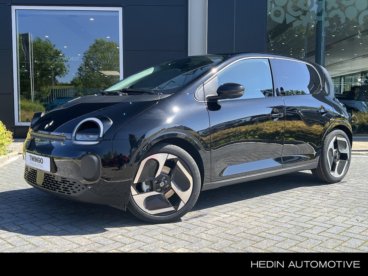 Renault Twingo - urban range techno 27.5 kWh | 18" lm velgen | Pack privilege |  mc 4154 - AutoWereld.nl