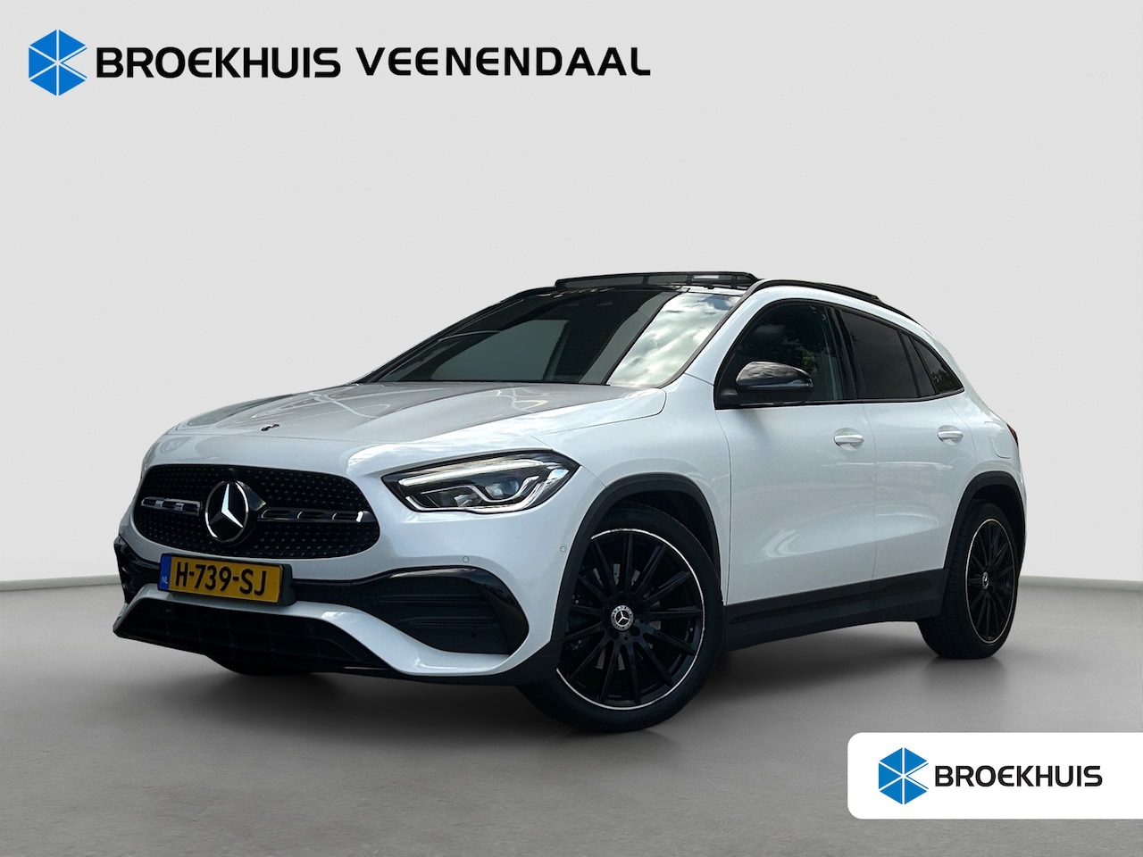 Mercedes-Benz GLA-Klasse - 200 AMG Line | Panoramadak | Stoelverwarming | Cruise Control | Camera | - AutoWereld.nl