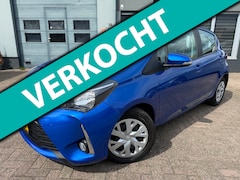Toyota Yaris - 1.5 VVT-i Design 2018 112PK HISTORIE AANWEZIG GARANTIE NETJES