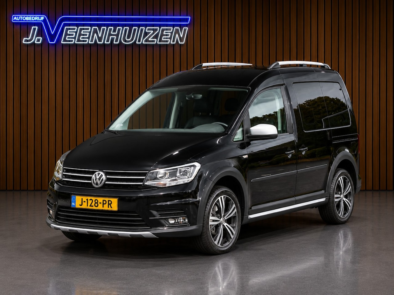 Volkswagen Caddy - Alltrack 1.4 TSI |✅ Automaat |⭐Trekhaak - AutoWereld.nl