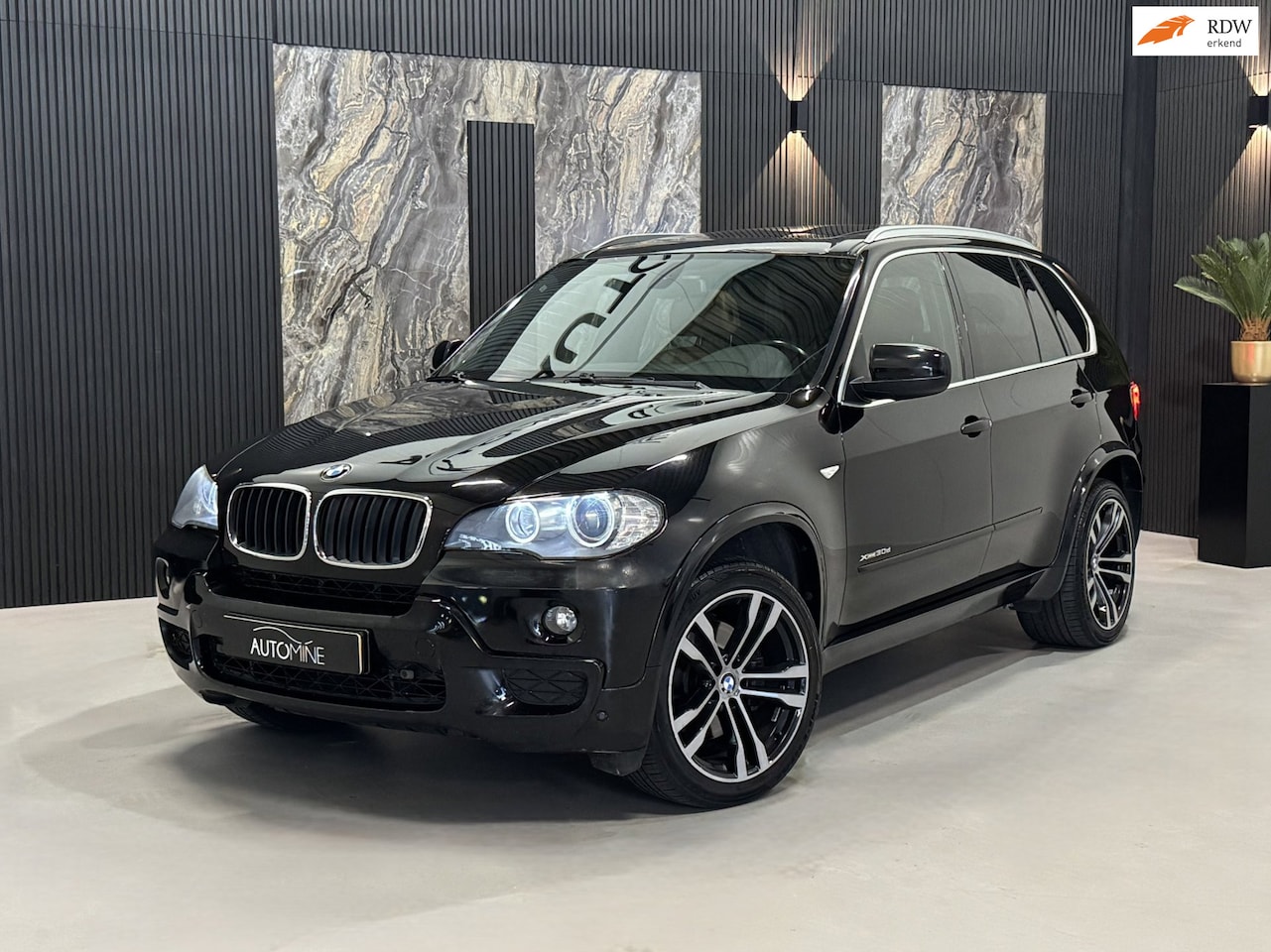 BMW X5 - XDrive30d M-Pakket|PANO|LEDER|MEMORY|NW APK|300PK - AutoWereld.nl