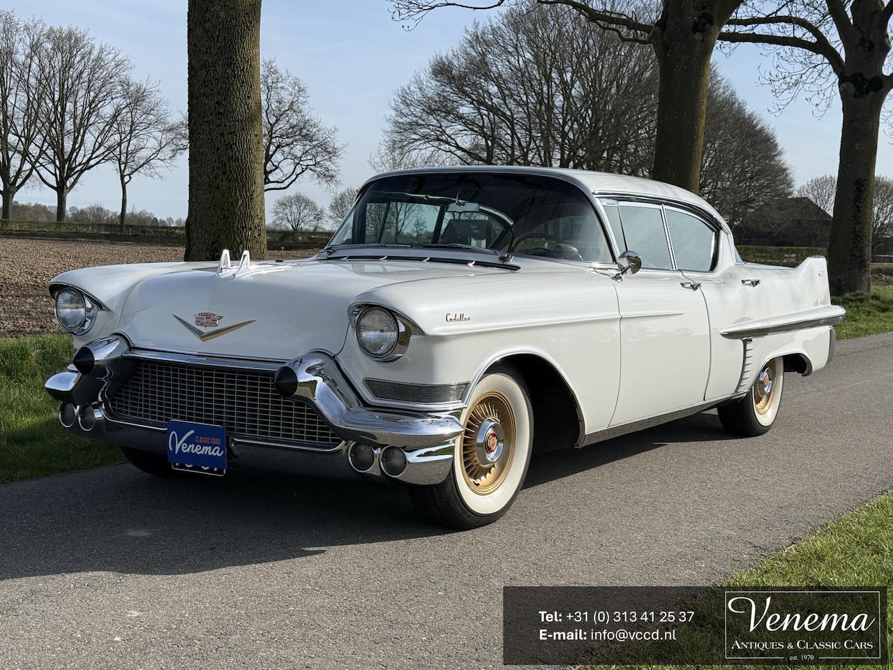 Cadillac De Ville - Sedan - AutoWereld.nl