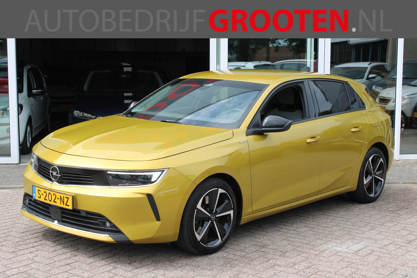 Opel Astra - 1.6 Hybrid Business Edition 1.6 Hybrid Business Edition - AutoWereld.nl