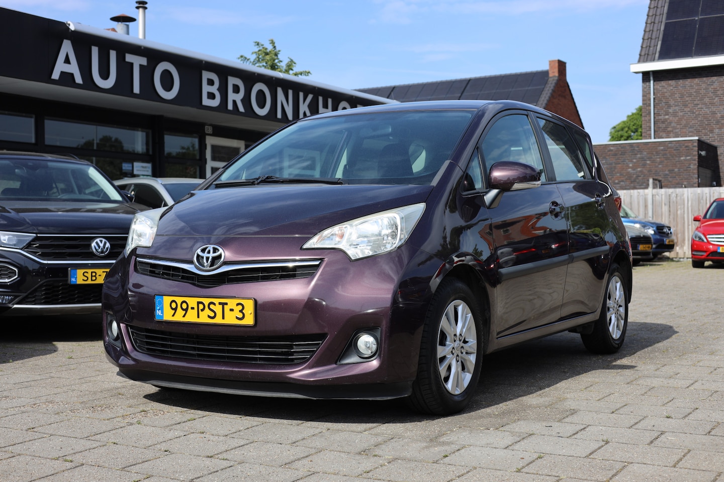 Toyota Verso S - 1.3 VVT-i AUTOMAAT | CAMERA | TREKHAAK - AutoWereld.nl