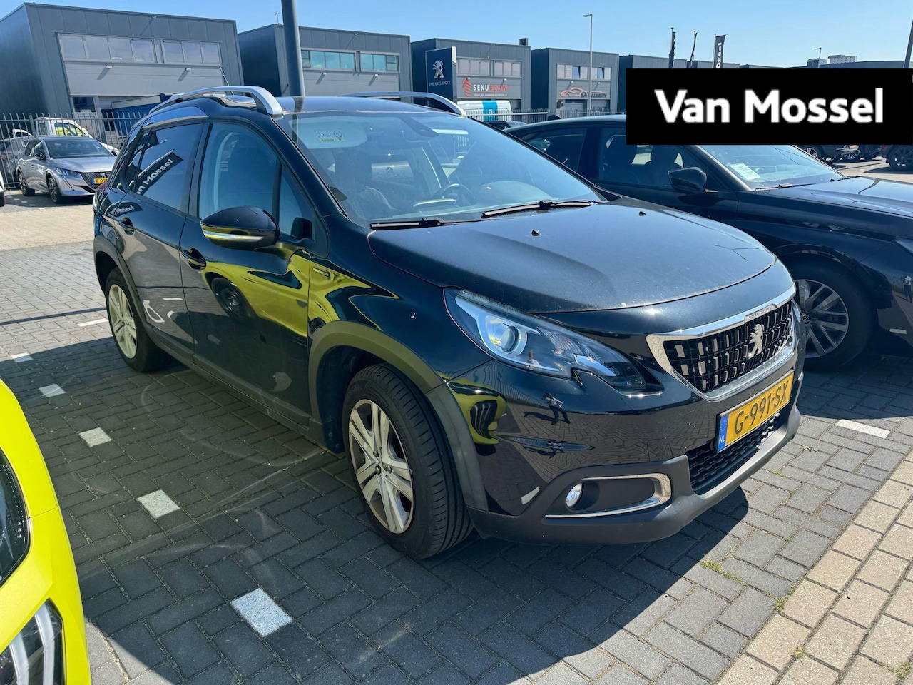 Peugeot 2008 - 1.2 PureTech Signature 1.2 PureTech Signature - AutoWereld.nl