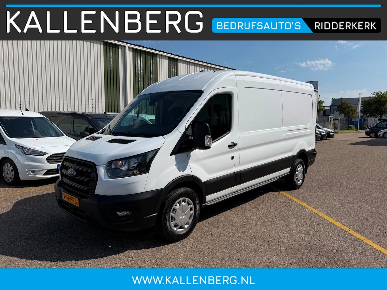 Ford Transit - 350 2.0 TDCI L3H2 Trend / Camera / Cruise / 3 zits / Multi stuur - AutoWereld.nl