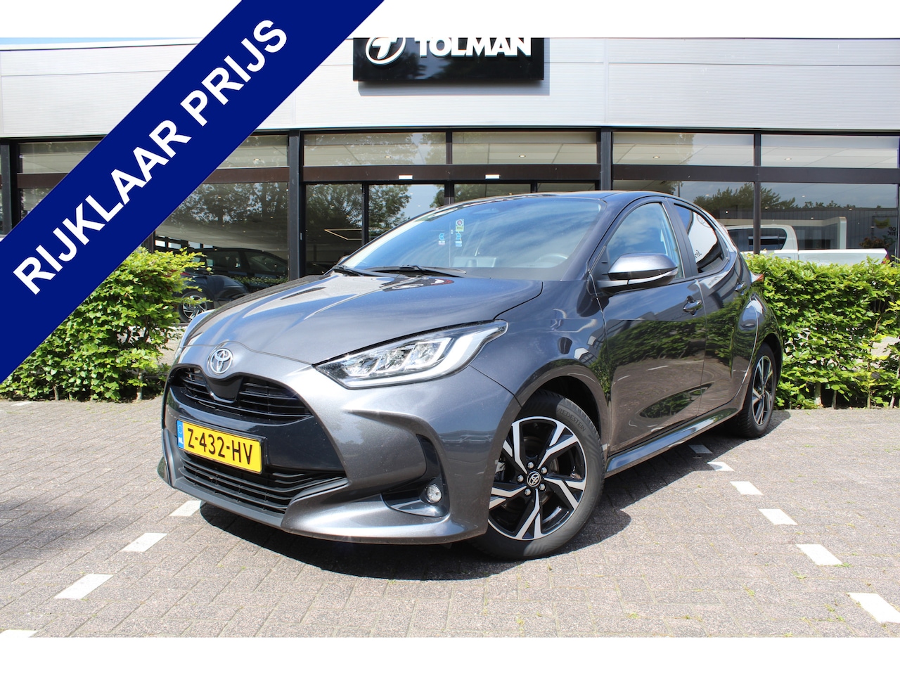 Toyota Yaris - 1.5 Hybrid 115 First Edition | Rijklaar | Trekhaak | Keyless | LED | Camera | Adap.cruise - AutoWereld.nl