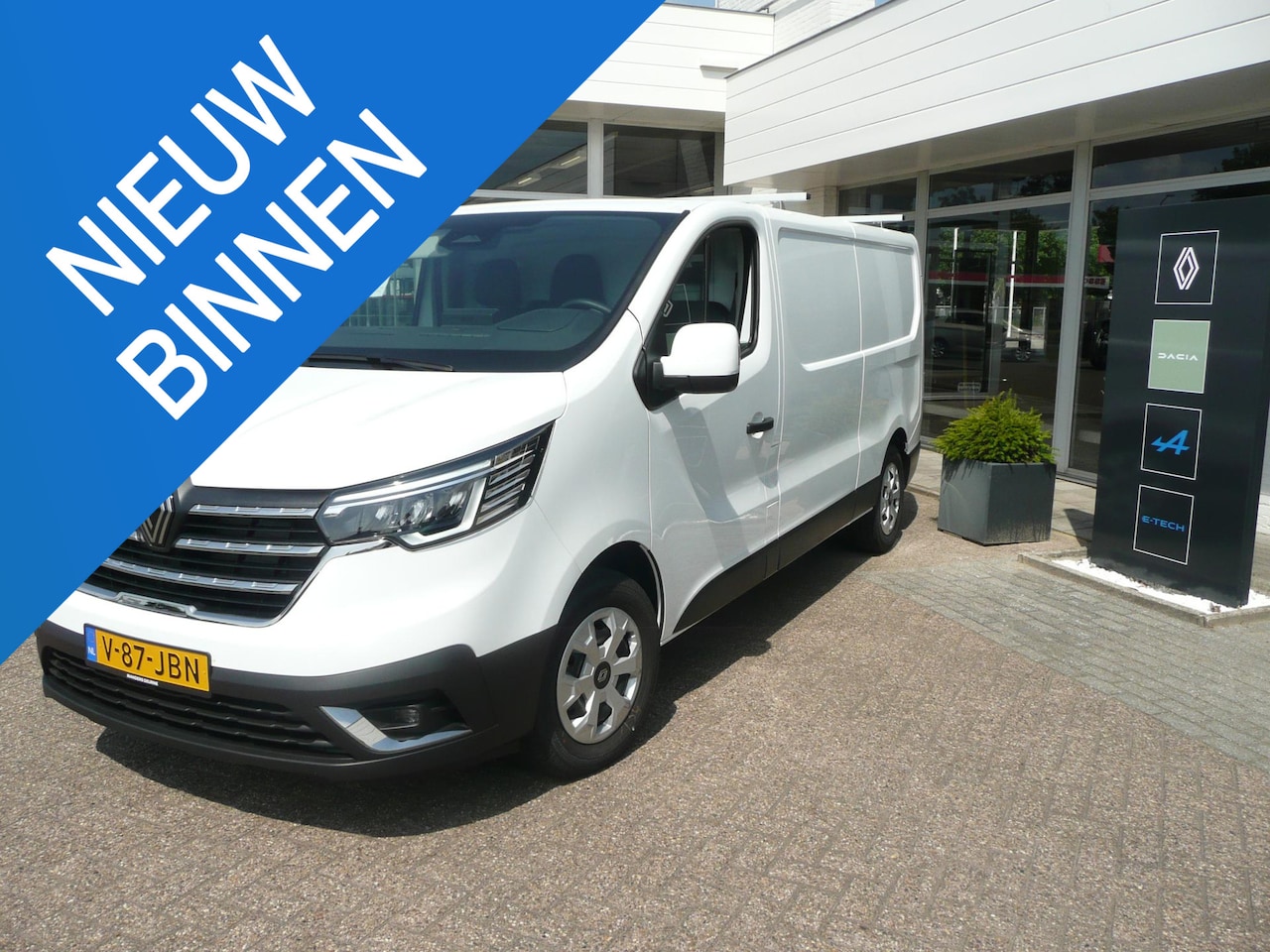 Renault Trafic - 2.0 Blue dCi 150 EDC/AUTO T30 L2H1 Advance - AutoWereld.nl