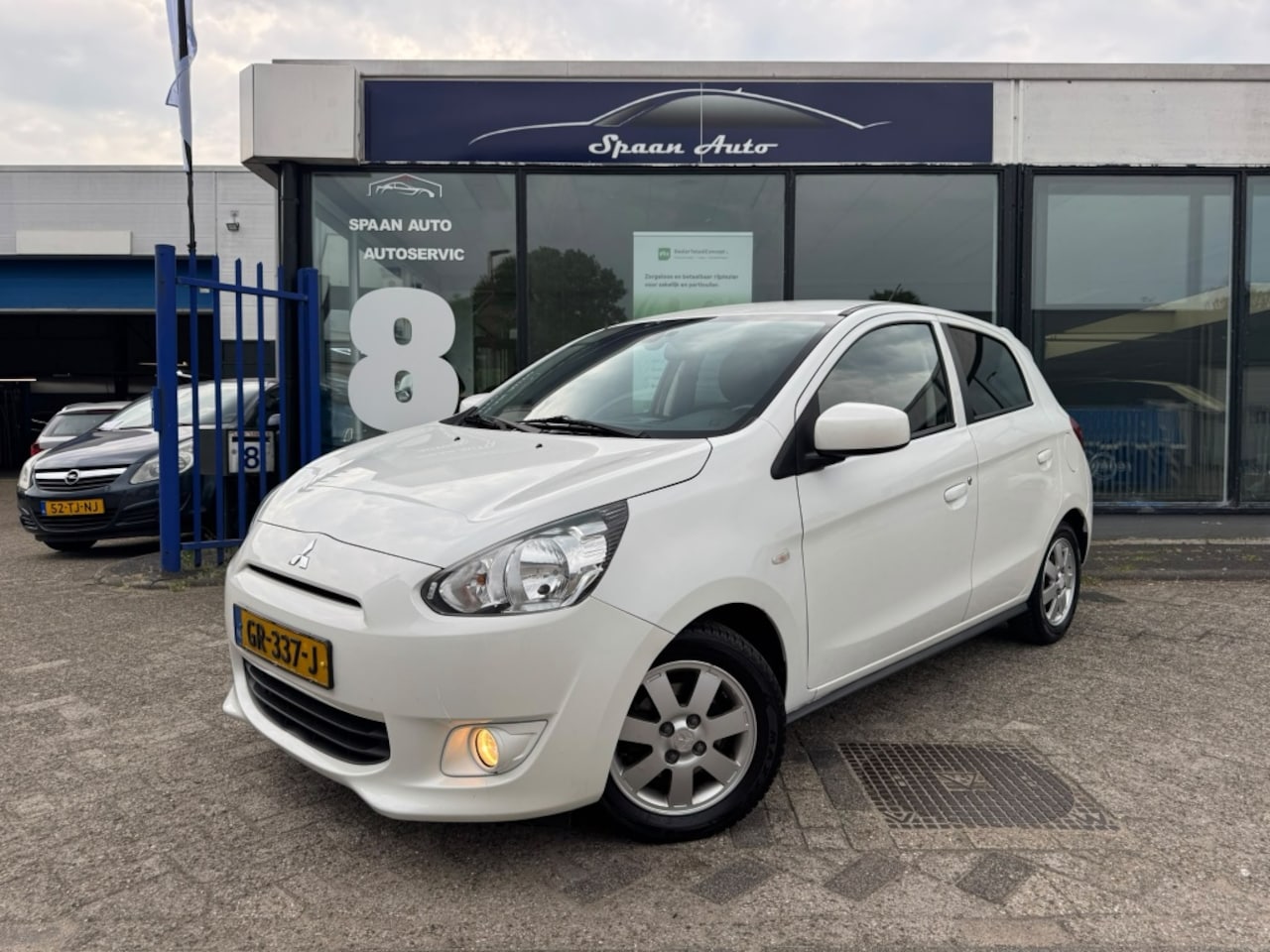 Mitsubishi Space Star - 1.0 Bright | AUTOMAAT | AIRCO | CARPLAY | LMV | 5-DEURS - AutoWereld.nl