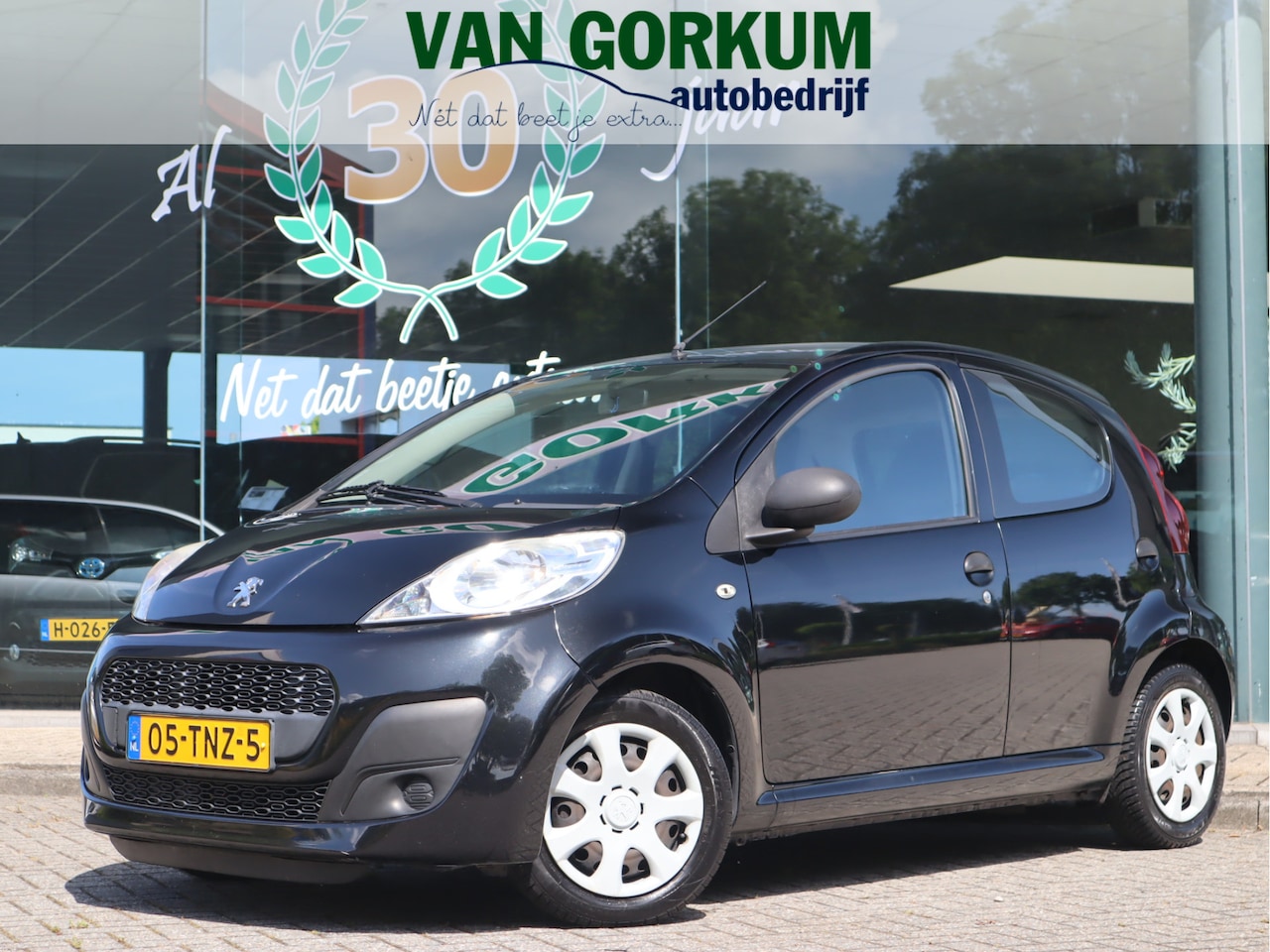 Peugeot 107 - 1.0 Access Accent Airco / Elekramen / Stuurbekr / Voldoende Apk - AutoWereld.nl