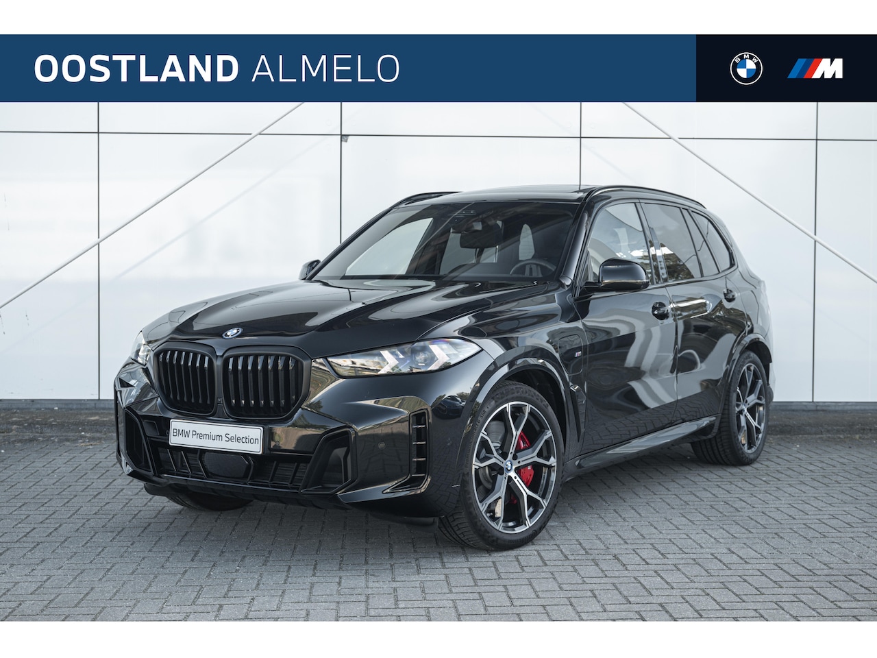 BMW X5 - xDrive50e High Executive M Sport Automaat / Panoramadak / Trekhaak / Parking Assistant Pro - AutoWereld.nl